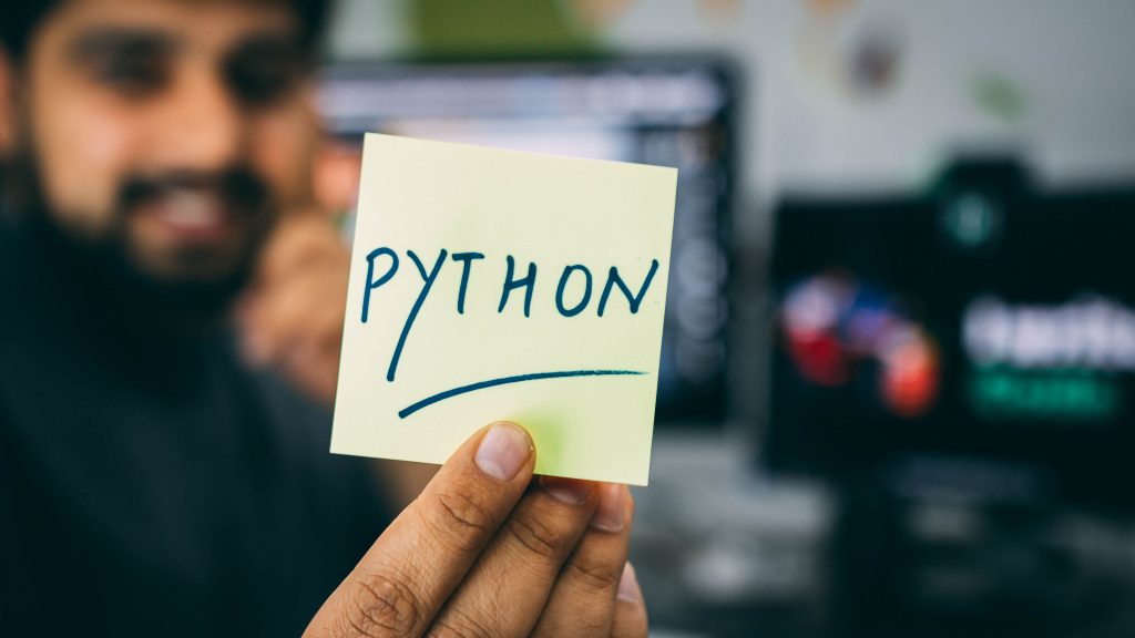 Python hilft Ihnen smarte Dashboards zu erstellen und Daten zu visualisieren, Prozesse zu verbessern und Ziele zu erreichen